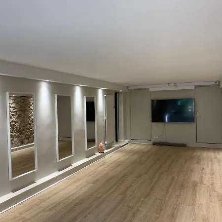 Presence Logement Entier Tolone